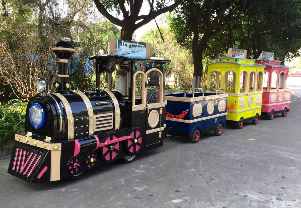 七里河景区广商场无轨观光小火车电动儿童游乐设备小火车可坐人户外玩具